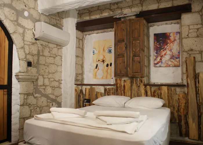 Ξενοδοχείο Sila 2*